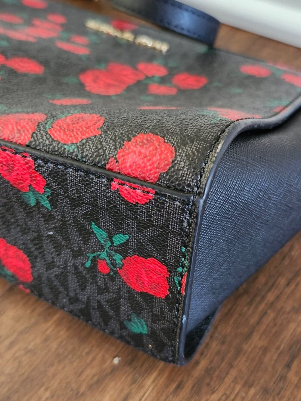 Michael Kors Mercer Medium Floral Print Leather Satchel – Black/Red – NWOT - Picture 14 of 15
